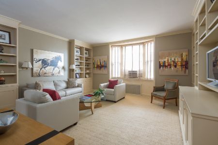 Debra Messing's apartment in New York City.